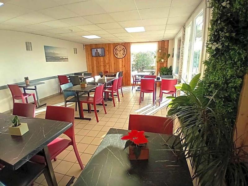 Fasthotel Montpellier Ouest image