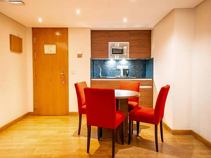 Aparto-Hotel Rosales image