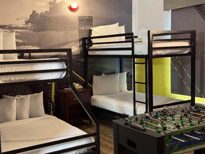 SUITE BUNK BED