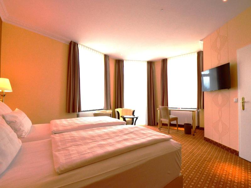 Hotel Mack  image