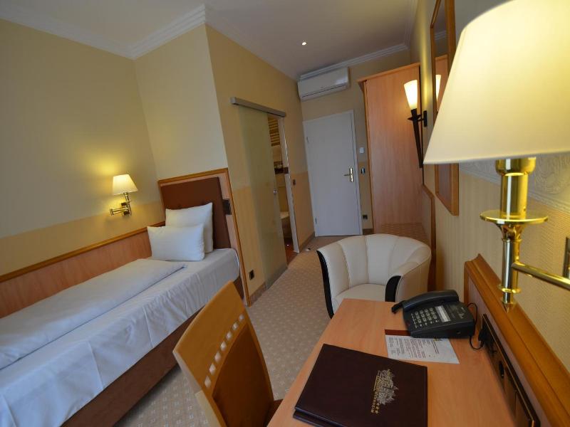 Hotel Mack  image