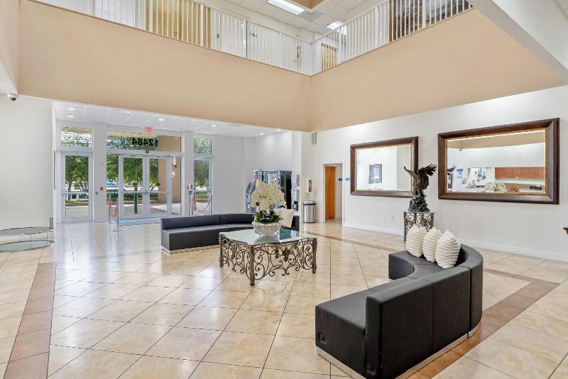 South River Suites - Image 9