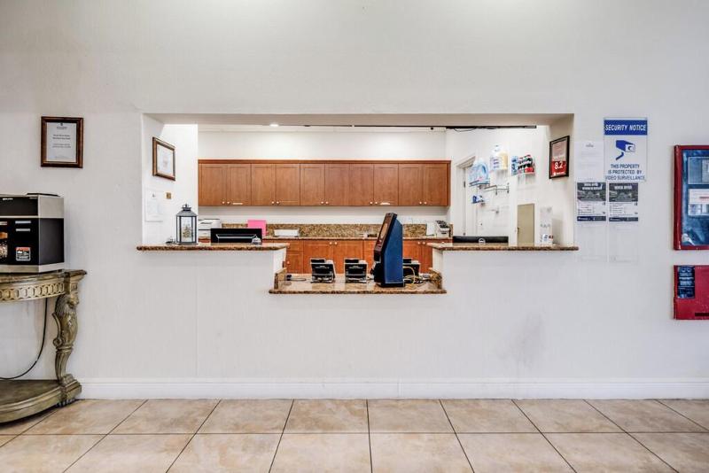 South River Suites - Image 10