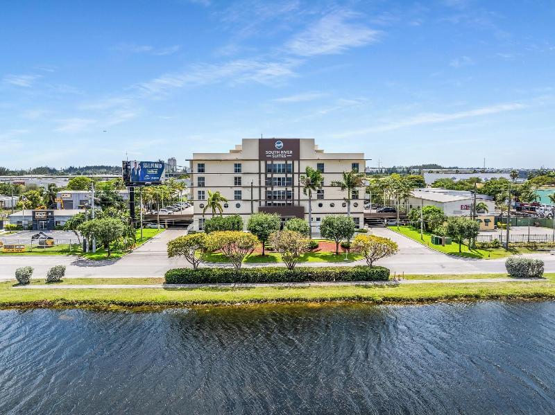 South River Suites - Image 7