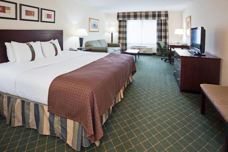 Holiday Inn Conference Center Marshfield photo 12