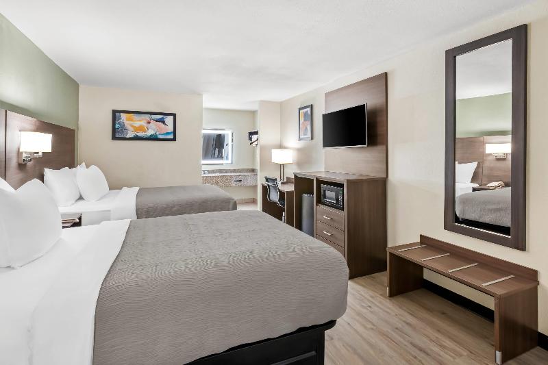 Quality Inn Harvey - New Orleans image