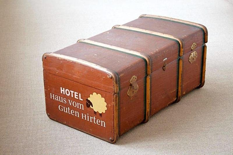 Hotel Haus vom Guten Hirten image