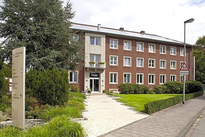 Hotel Haus vom Guten Hirten image