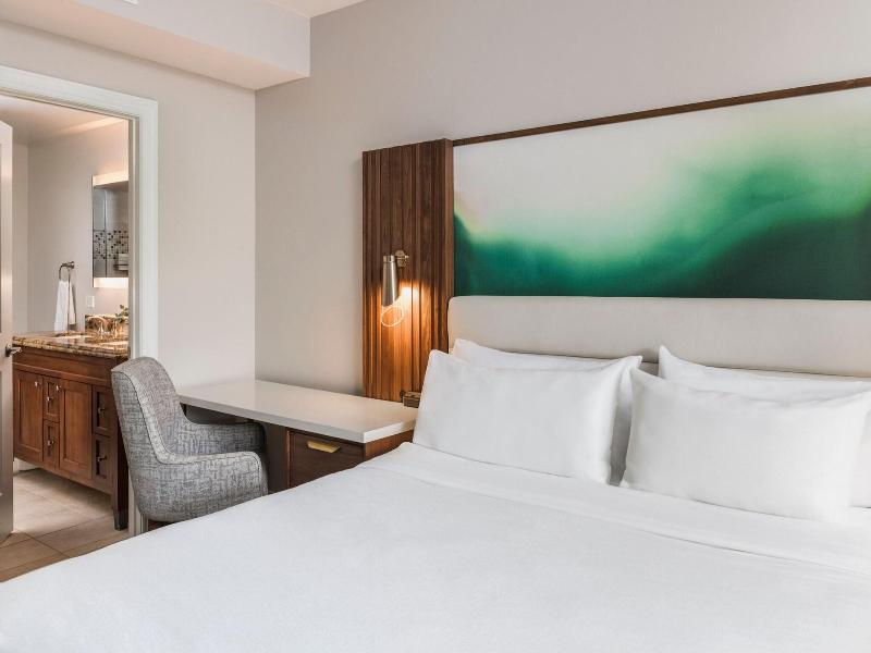 Marriott's Lakeshore Reserve image