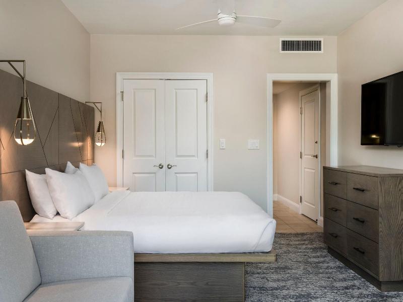 Marriott's Lakeshore Reserve image