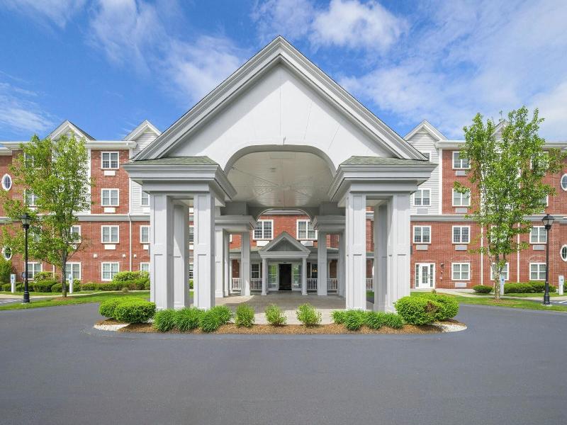 Country Inn & Suites Manchester Airport image