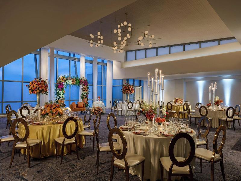 Baltimore Marriott Waterfront image