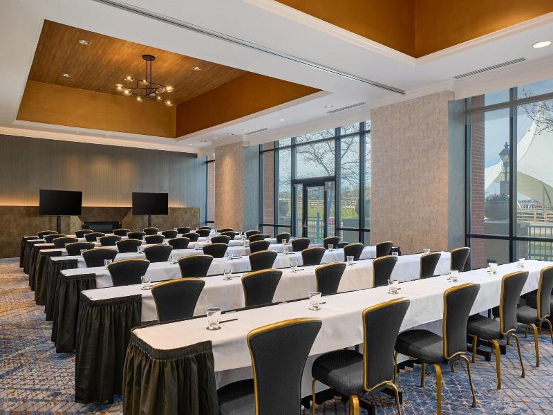 Baltimore Marriott Waterfront image