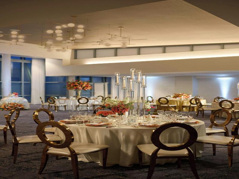 Baltimore Marriott Waterfront image