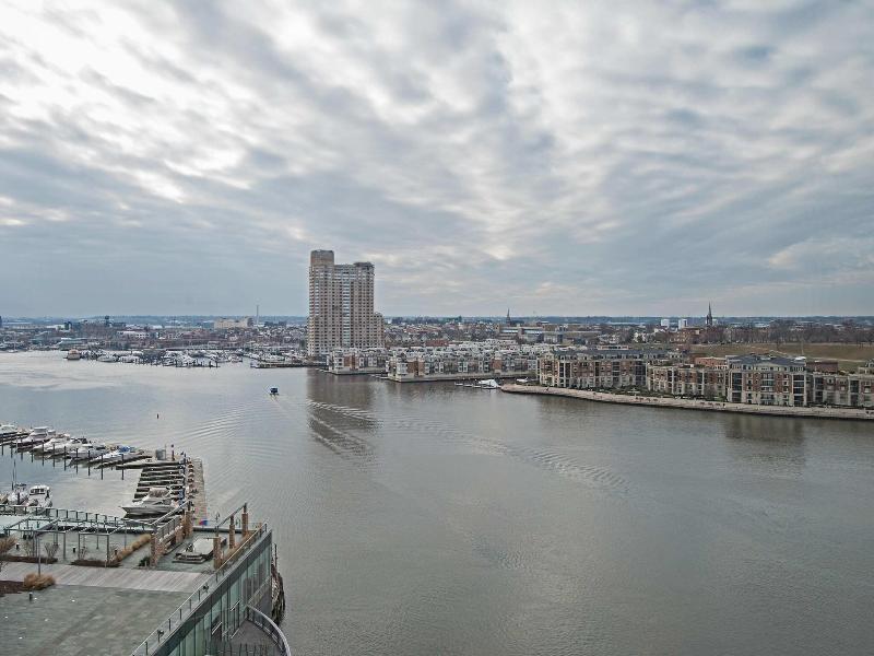 Baltimore Marriott Waterfront image