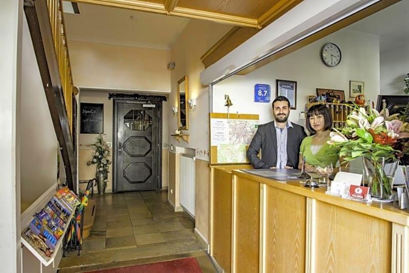 Hotel Gautinger Hof image
