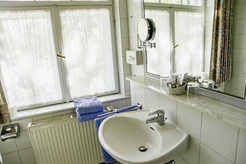 Hotel Gautinger Hof image