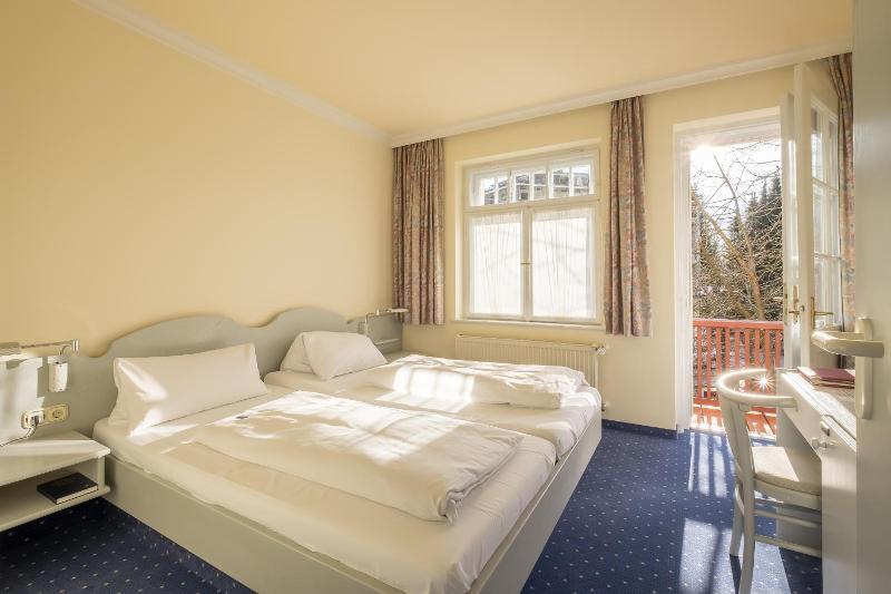 Hotel Gautinger Hof image