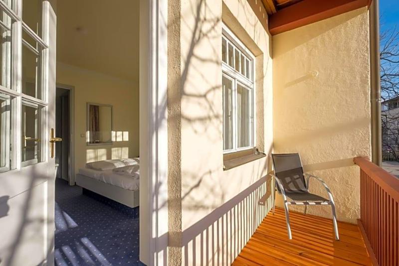 Hotel Gautinger Hof image