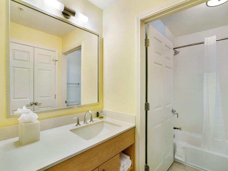 Staybridge Columbia Baltimore image