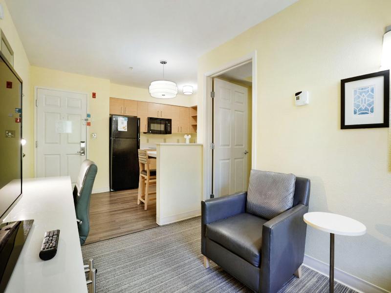 Staybridge Columbia Baltimore image