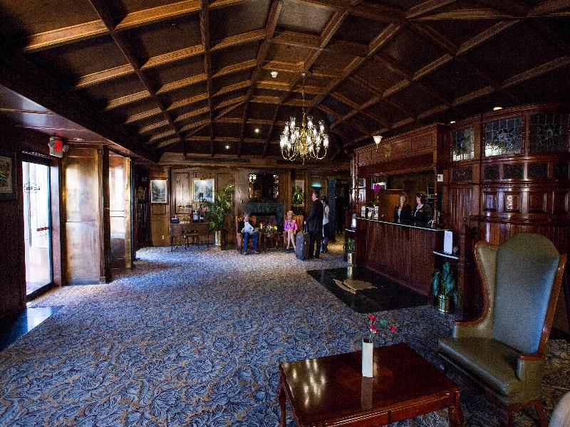 Historic Santa Maria Inn — view