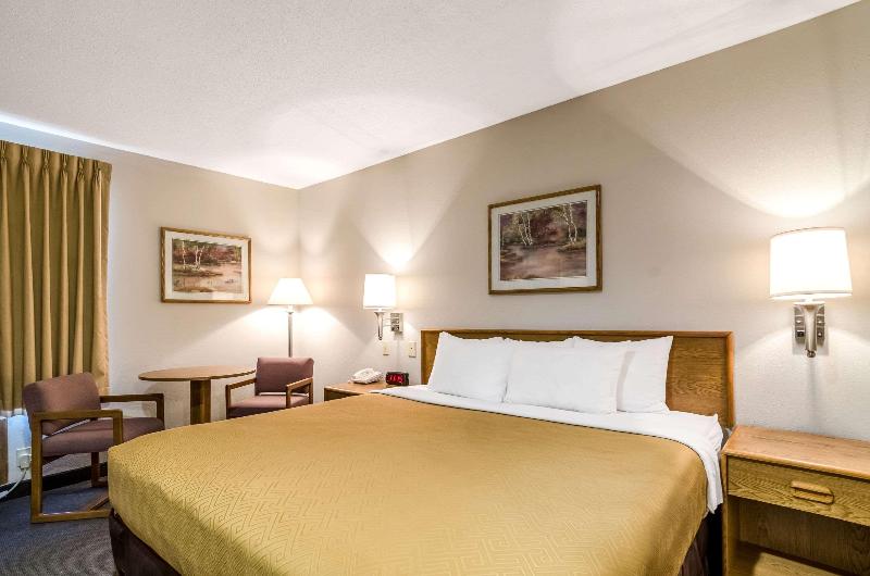Rodeway Inn image