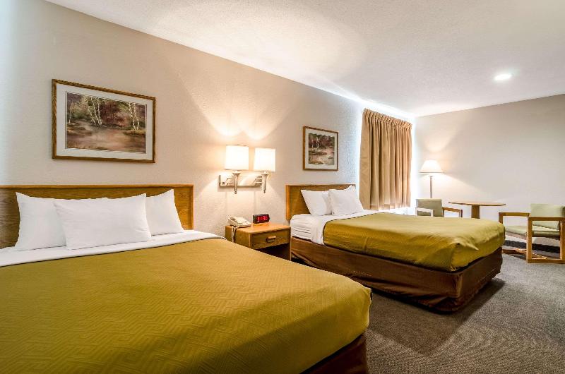Rodeway Inn image