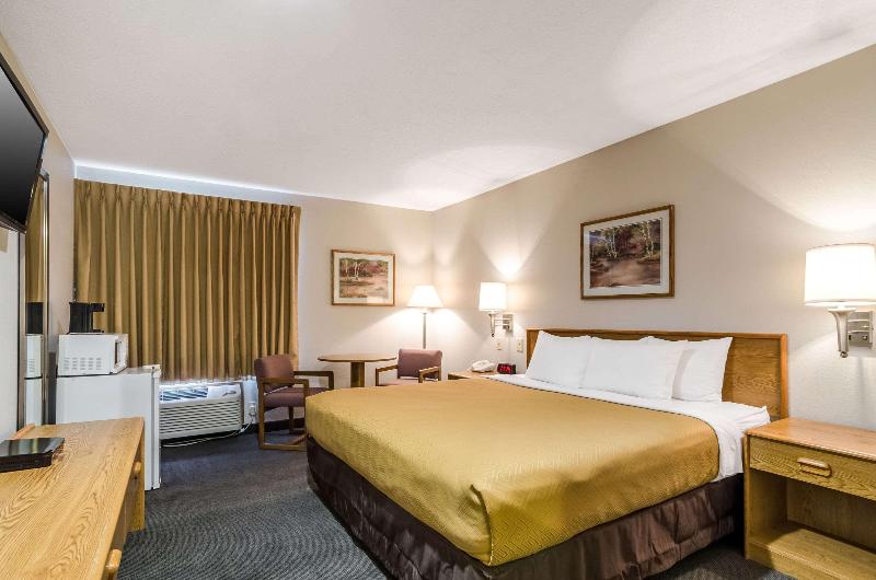 Rodeway Inn image