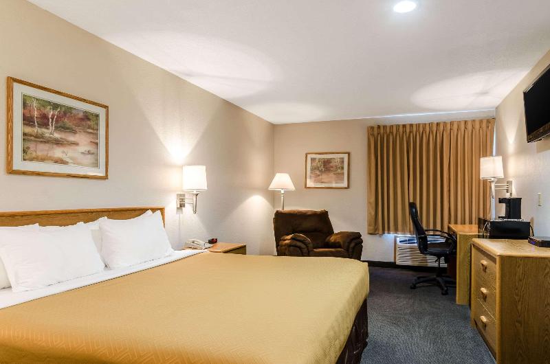 Rodeway Inn image