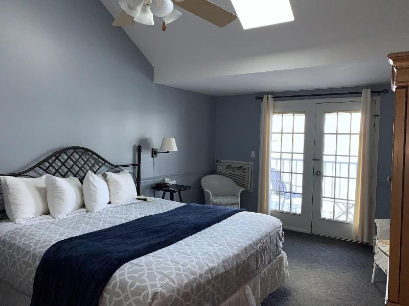 The French Country Inn Lake Geneva image