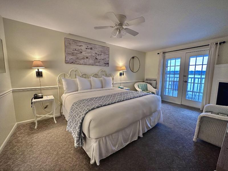 The French Country Inn Lake Geneva image
