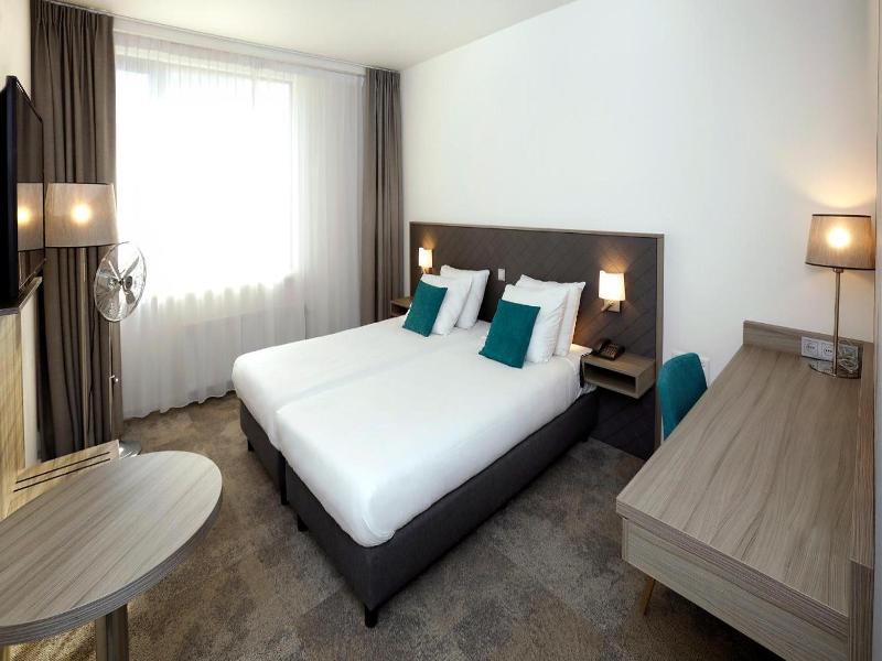 Churchill hotel Terneuzen image