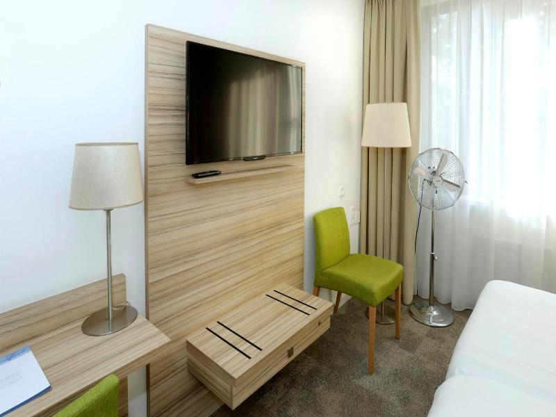 Churchill hotel Terneuzen image