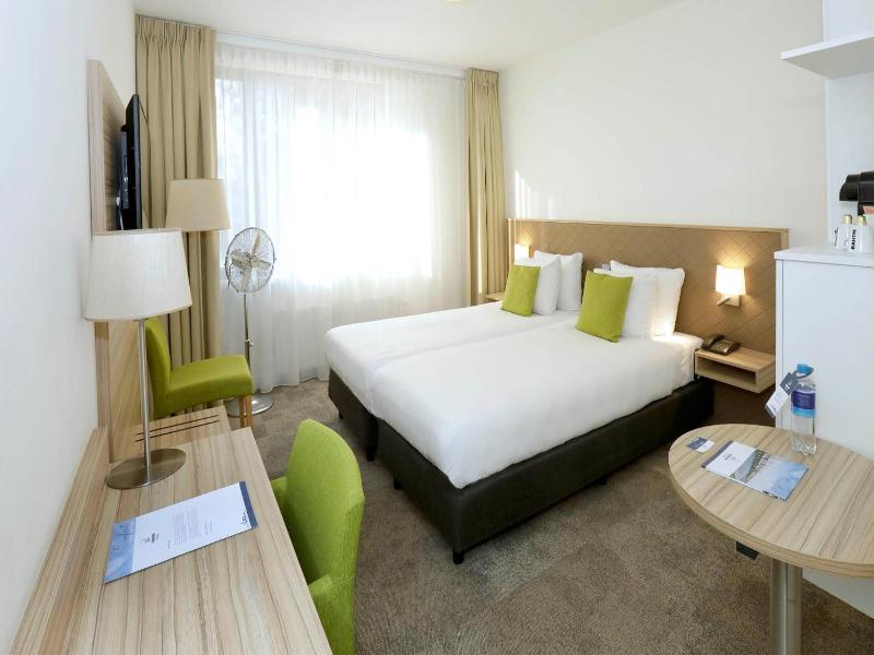 Churchill hotel Terneuzen image