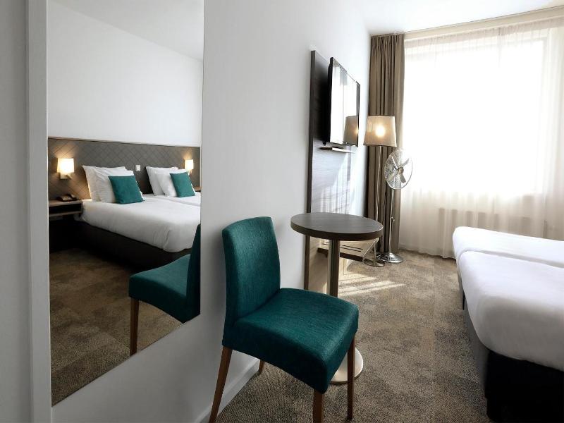 Churchill hotel Terneuzen image