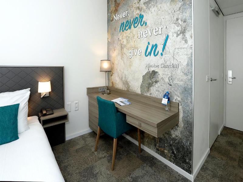 Churchill hotel Terneuzen image