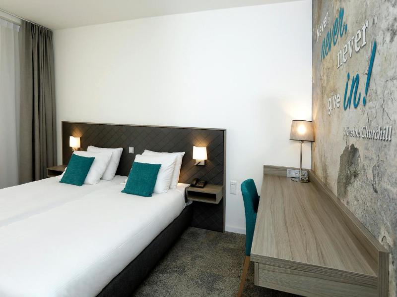 Churchill hotel Terneuzen image