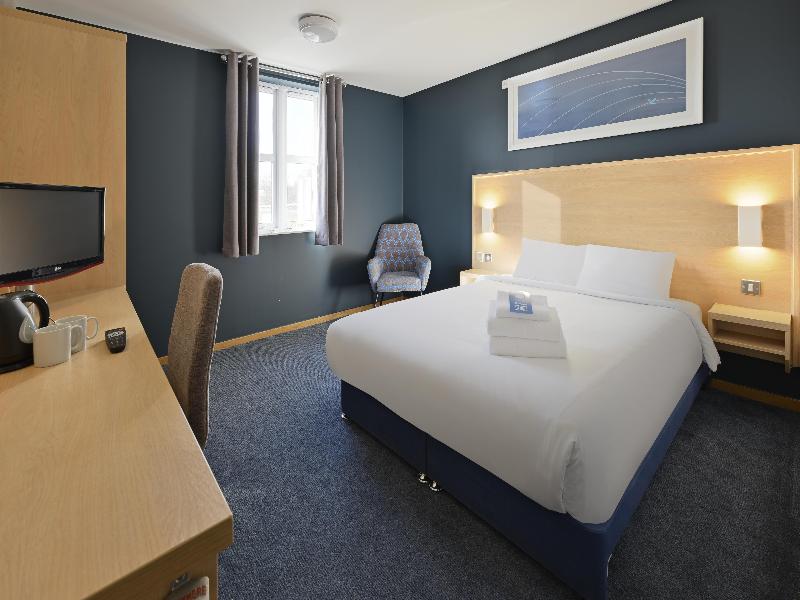 Travelodge Manchester Trafford Park image