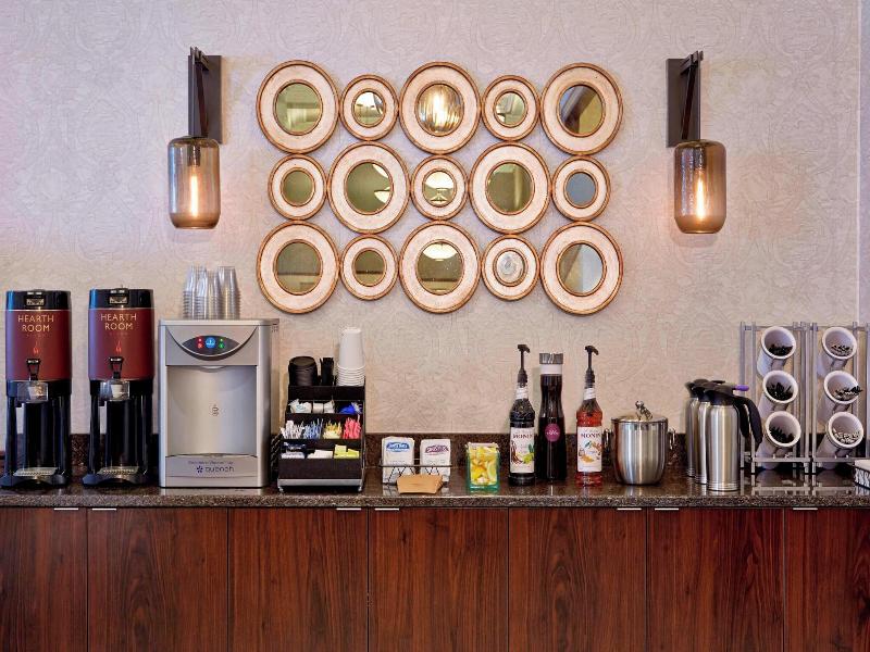 Residence Inn Milwaukee Downtown image