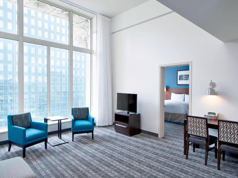 Residence Inn Milwaukee Downtown image