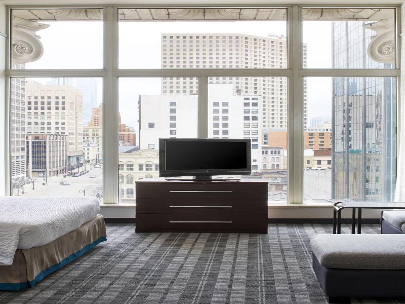 Residence Inn Milwaukee Downtown image