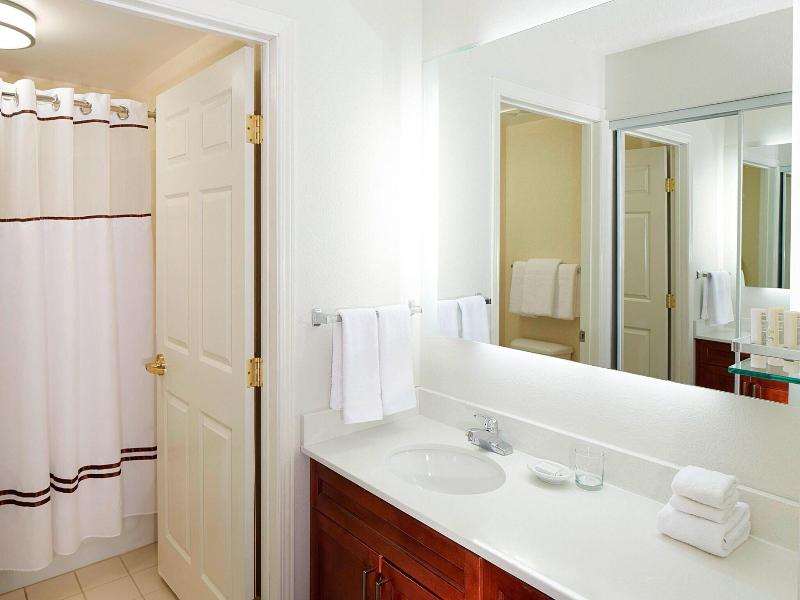 Residence Inn Milwaukee Downtown image