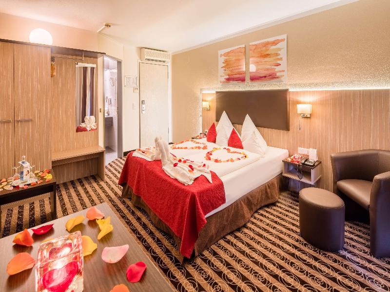Best Western Parkhotel Erding image