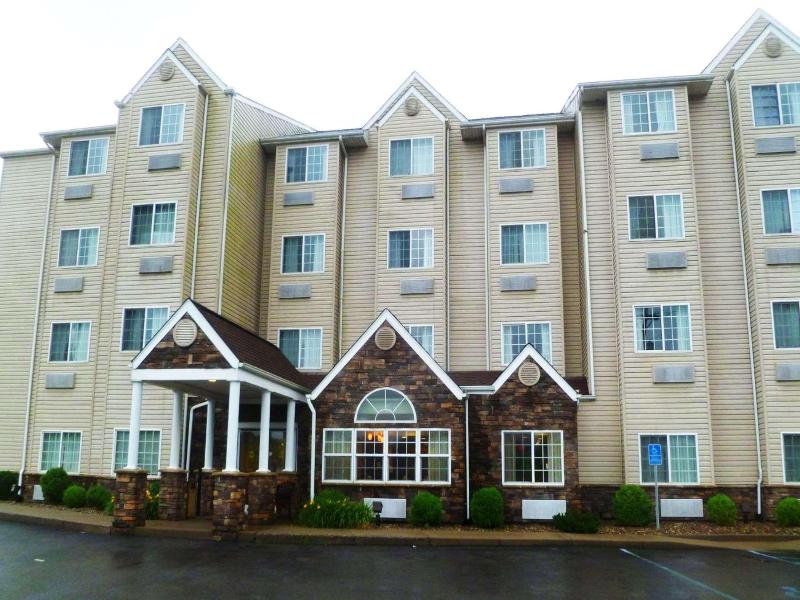 SureStay Plus Hotel by Best Western Morgantown image