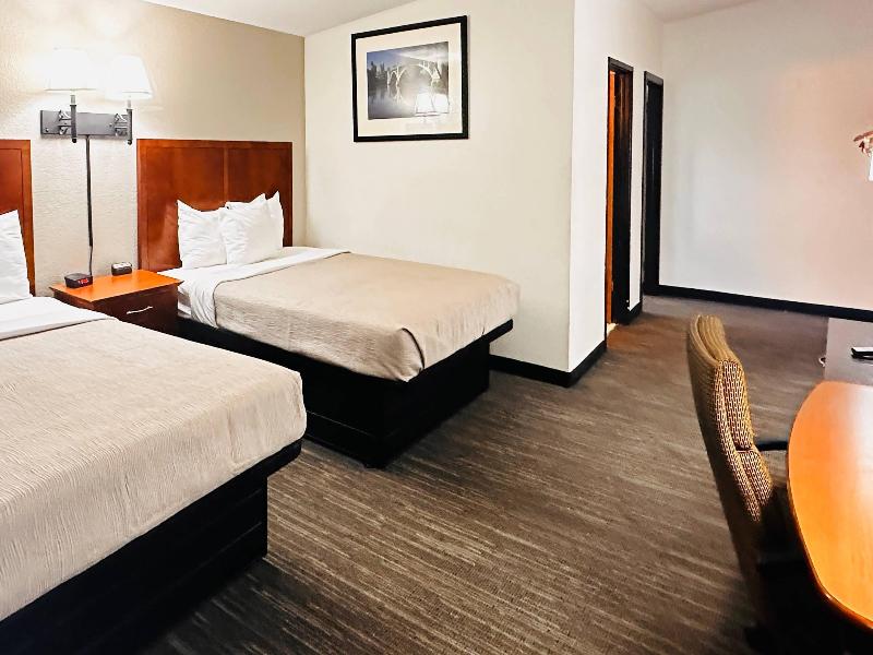 Quality Inn St. Paul-Minneapolis-Midway image