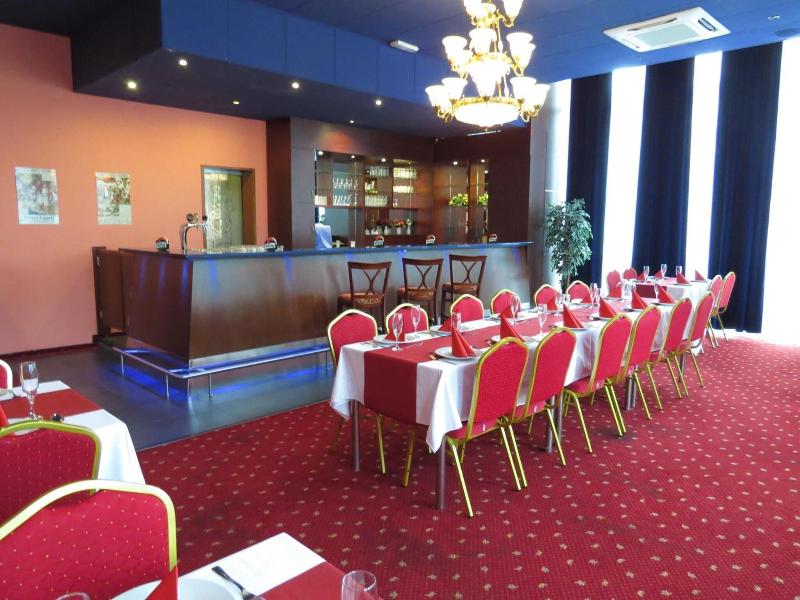 Interhotel Bohemia image