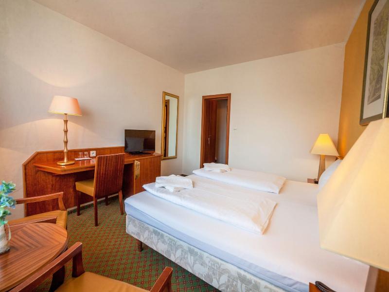 Interhotel Bohemia image