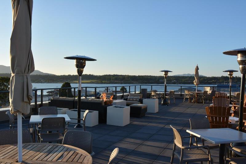 Majestic Inn & Spa image