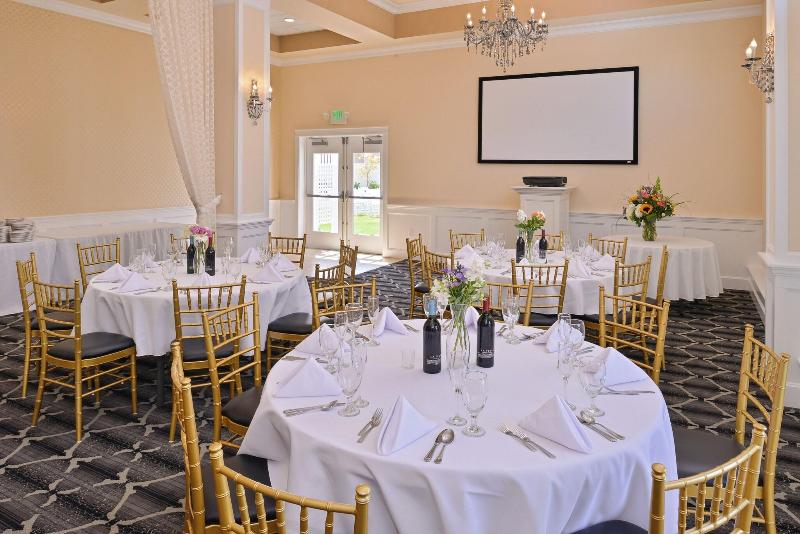 Majestic Inn & Spa image